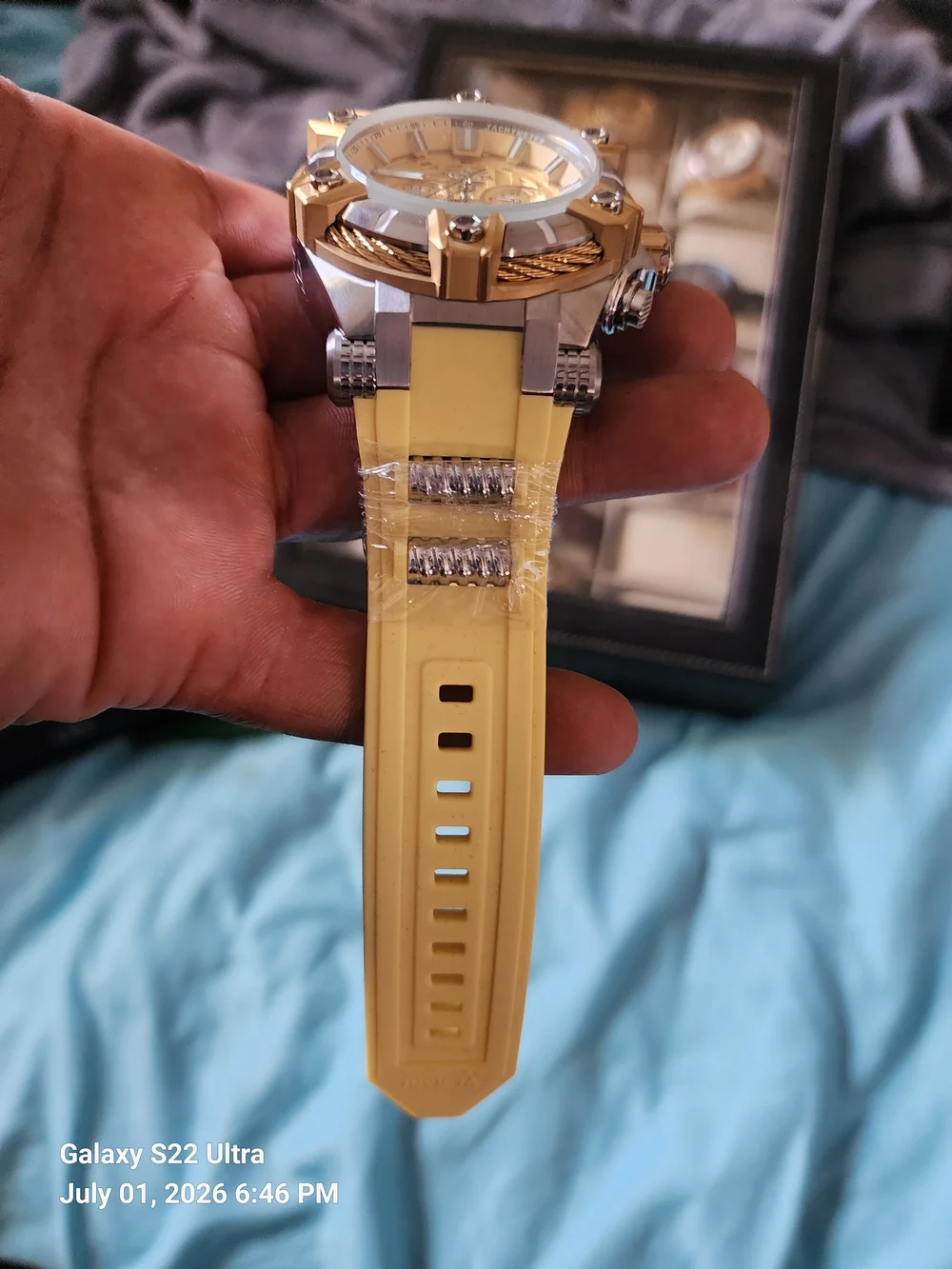 Invicta Men's Two-Tone Gold and Ivory Chronograph Watch